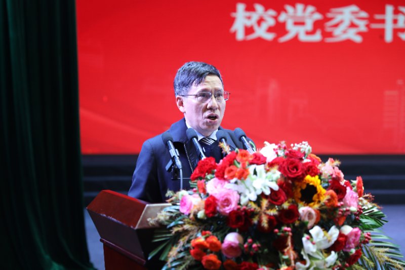 下载4800.jpg