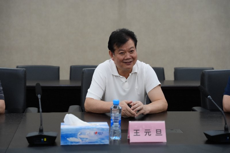 下载0800.jpg